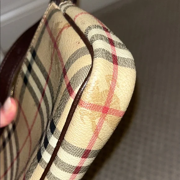 Burberry Plaid Shoulder Bag - Picture 4 of 13